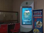 Papan Informasi Digital (digital signage)