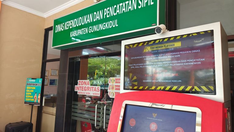 Papan Pengumuman dan Informasi 2