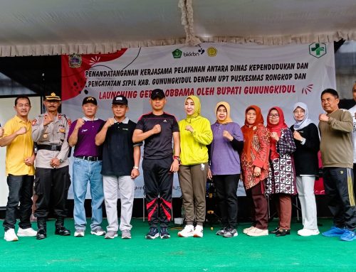 Penandatanganan PKS Dukcapil Melengkapi Kegiatan Launching Inovasi Gardu Obbama Puskesmas Rongkop