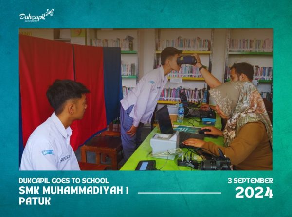 Dukcapil Goes to School SMK Muhammadiyah 1 Patuk