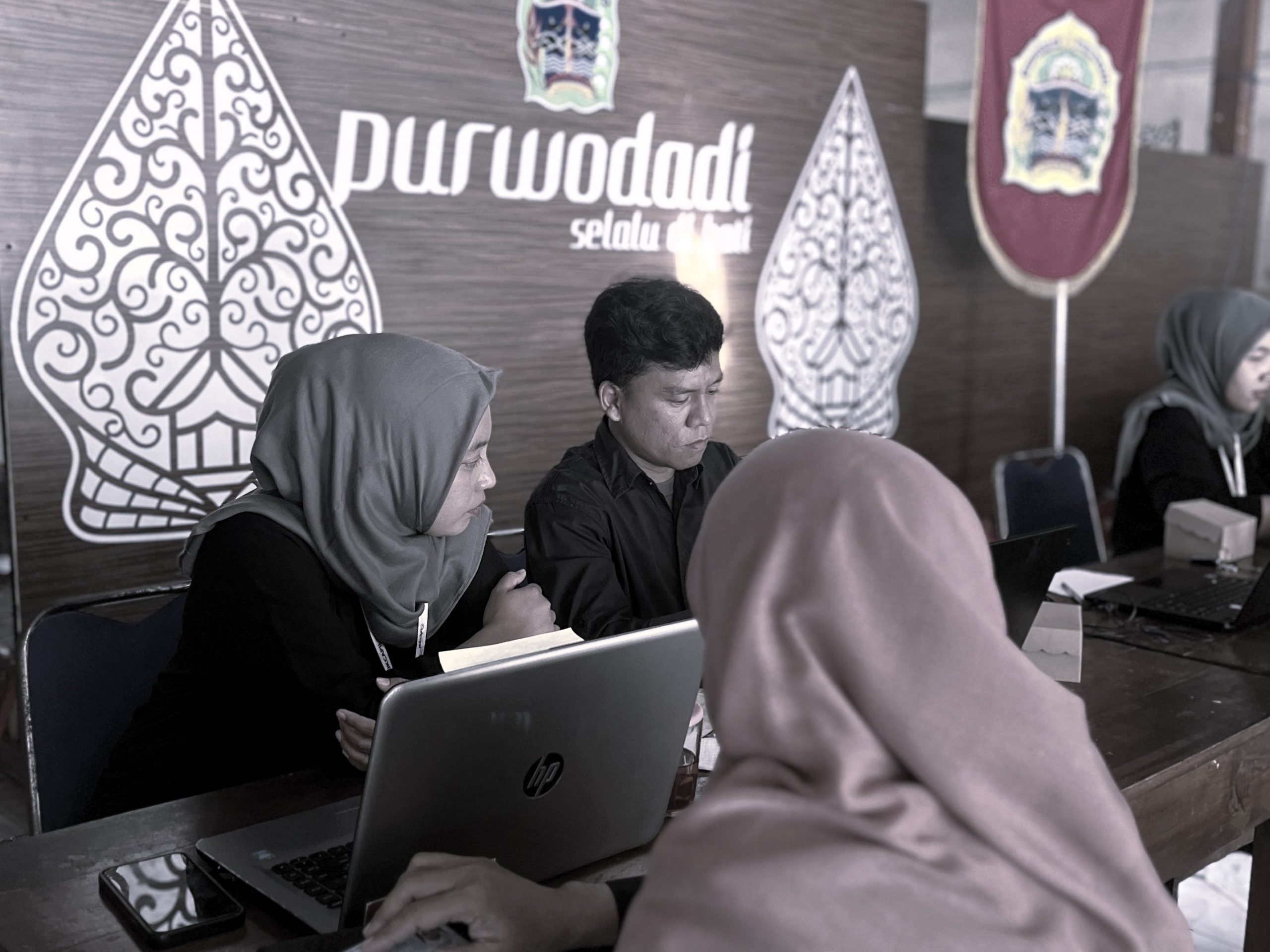 Layanan Keliling Aktivasi Identitas Kependudukan Digital di Kalurahan Purwodadi Tepus