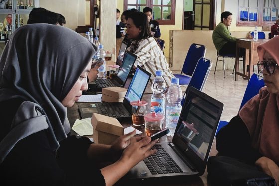 Manfaatkan Libur Cuti Bersama, Dukcapil Laksanakan Pelayanan Keliling IKD di Kalurahan Purwodadi, Tepus