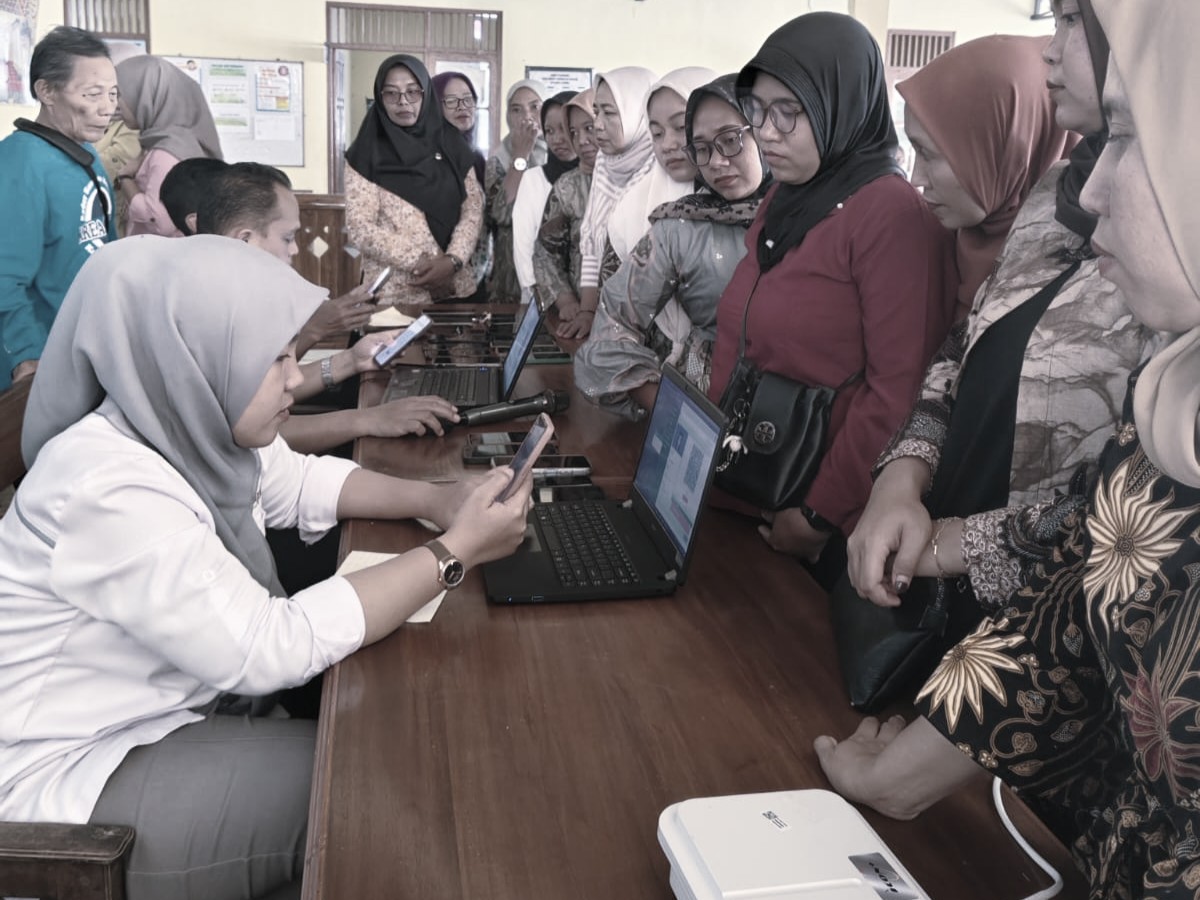 Layanan Keliling Aktivasi Identitas Kependudukan Digital di Kalurahan Tepus, Tepus