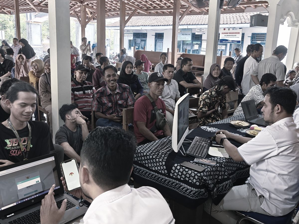 Pelayanan Keliling Aktivasi Aplikasi IKD di Kalurahan Ngalang, Gedangsari