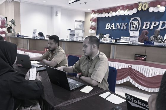 Dinas Dukcapil Gunungkidul Gelar Layanan Aktivasi IKD bagi Karyawan Bank BPD DIY