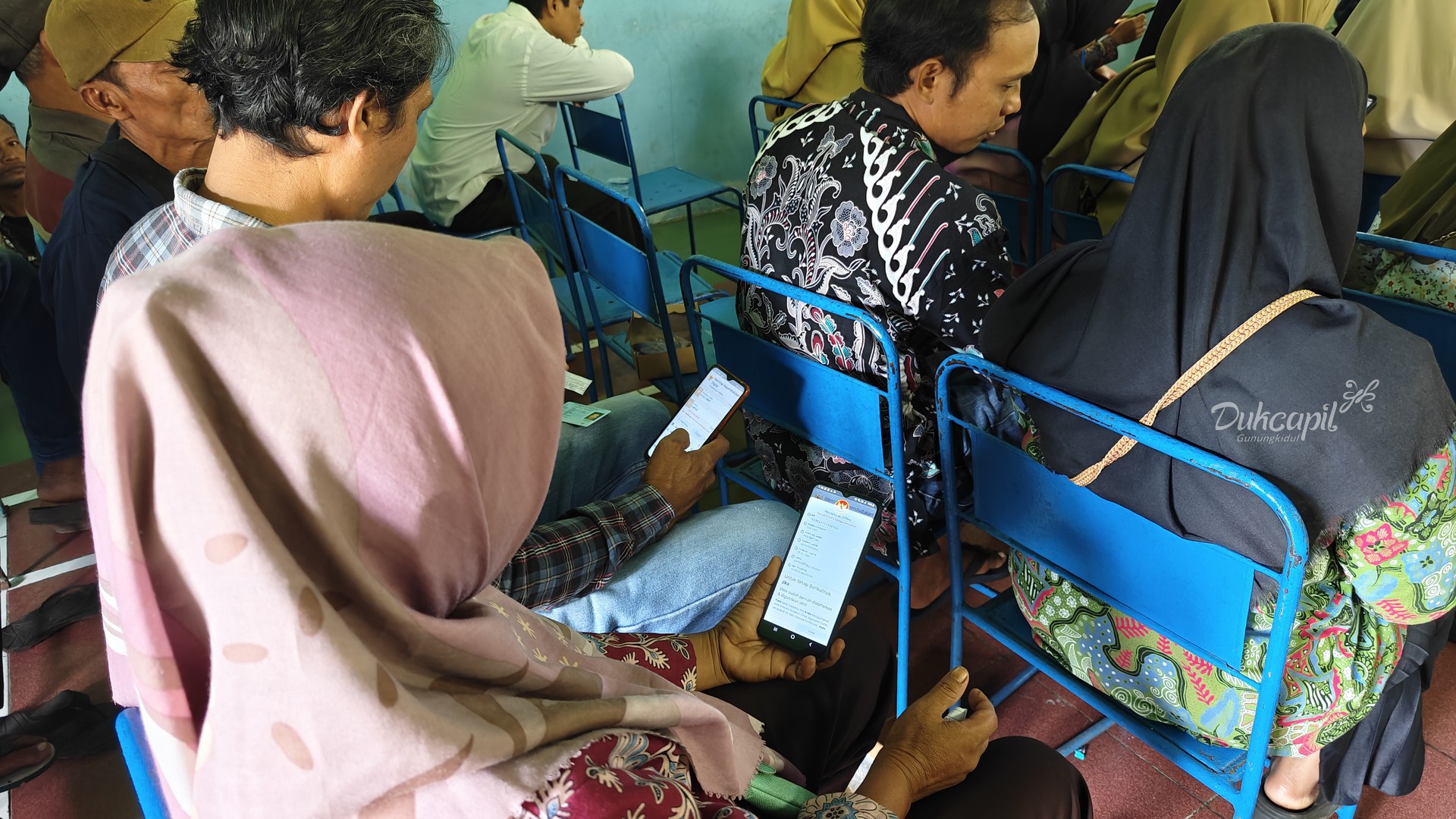 SSosialisasi dan Layanan Aktivasi IKD di Giriwungu Panggang 23102025 4