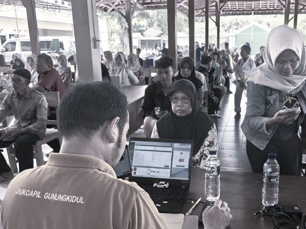 Layanan Aktivasi IKD dan Perekaman KTP-el di Kalurahan Ngalang Gedangsari