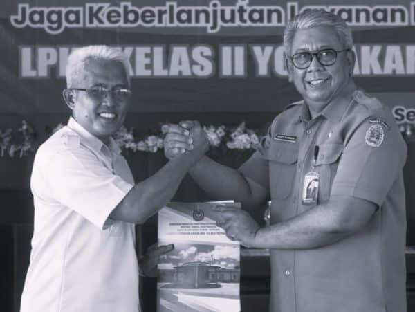 Penandatanganan Perjanjian Kerjasama Pemenuhan Hak Identitas Anak Binaan