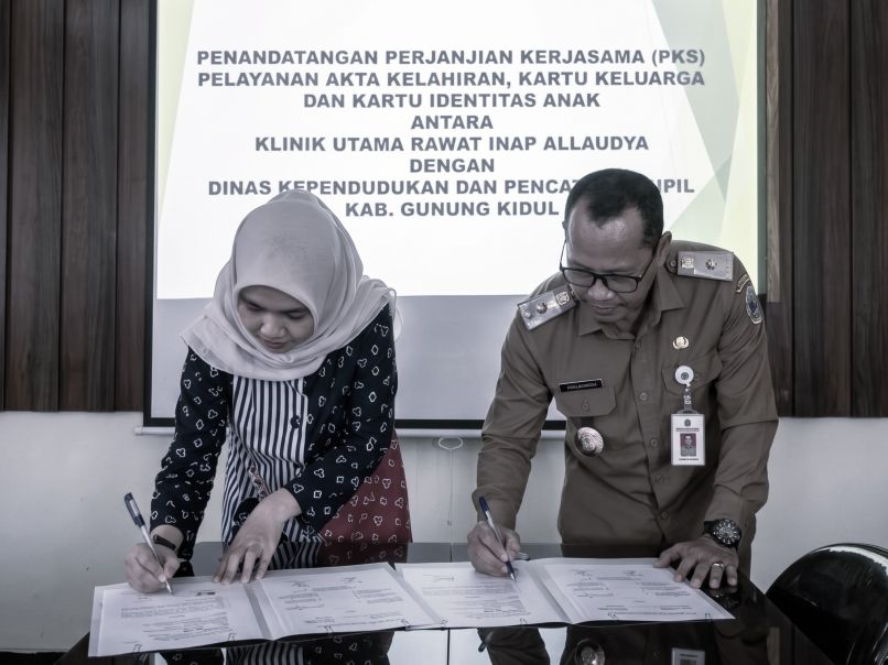 Penandantanganan Perjanjian Kerjasama Pelayanan Dengan Klinik Utama Allaudya